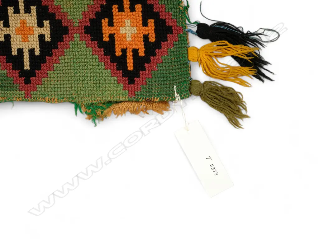Wool soumac rug fragment, Image 1++